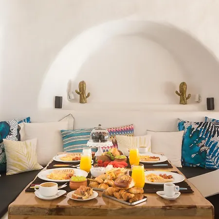 Kallos & * Naxos City