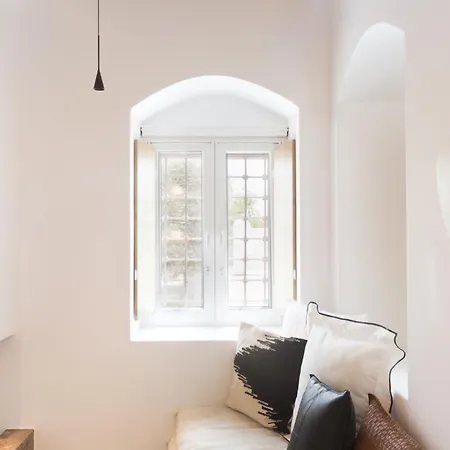 Kallos & Apartment