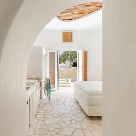 Kallos & Apartment